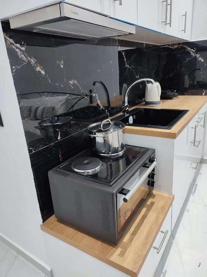Alexander Luxury Apartments & Studios Metamórfoszi Kültér fotó