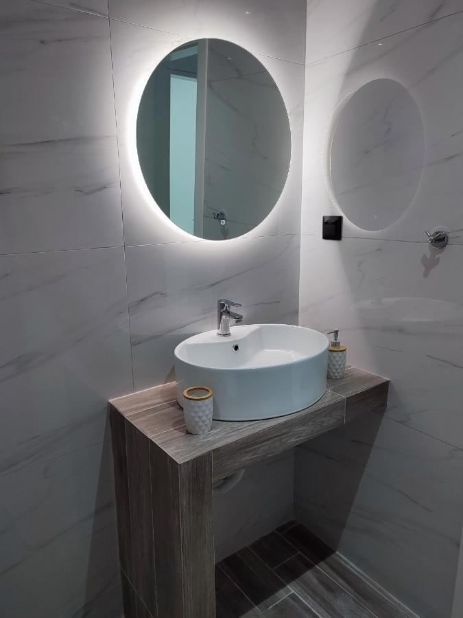 Alexander Luxury Apartments & Studios Metamórfoszi Kültér fotó